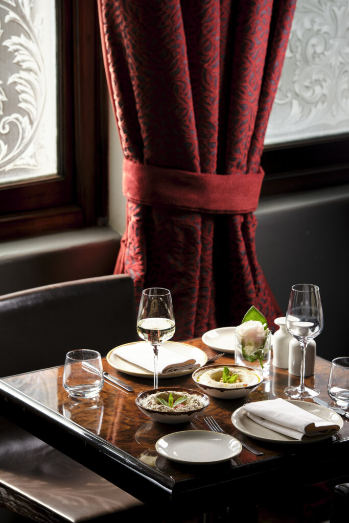 Lebanese restaurant in london - Maroush