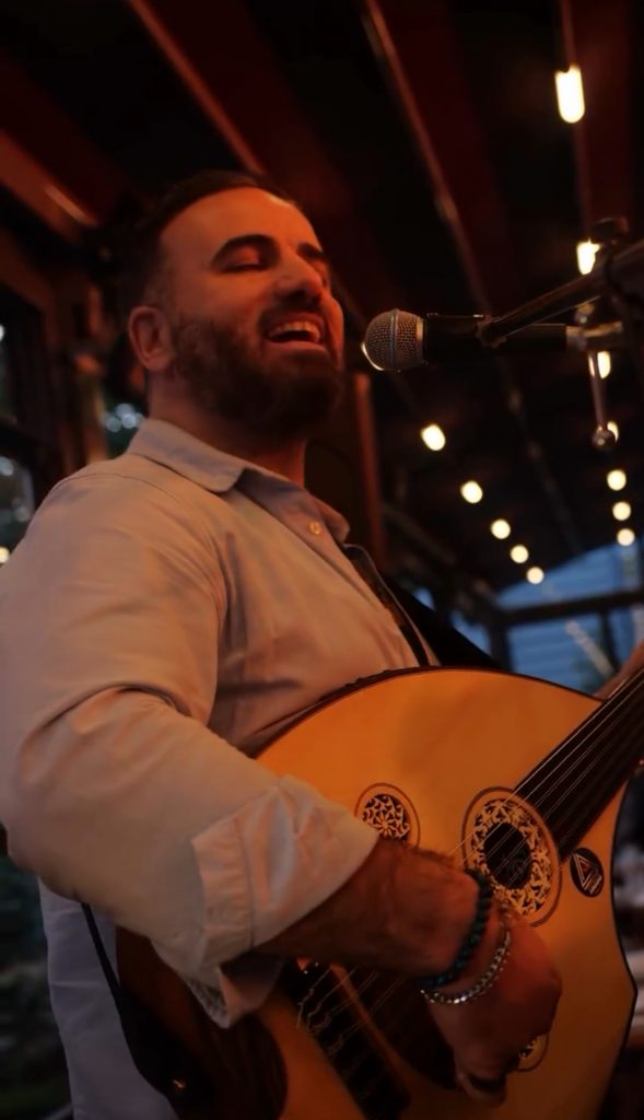 Live music performances at Maroush
